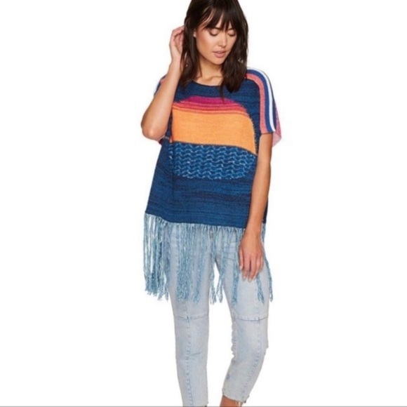 Free People Sunset Knit Fringe Poncho M/L - Picture 5 of 15